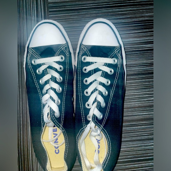 Black converse shoes, never worn bundle to save - Picture 1 of 5